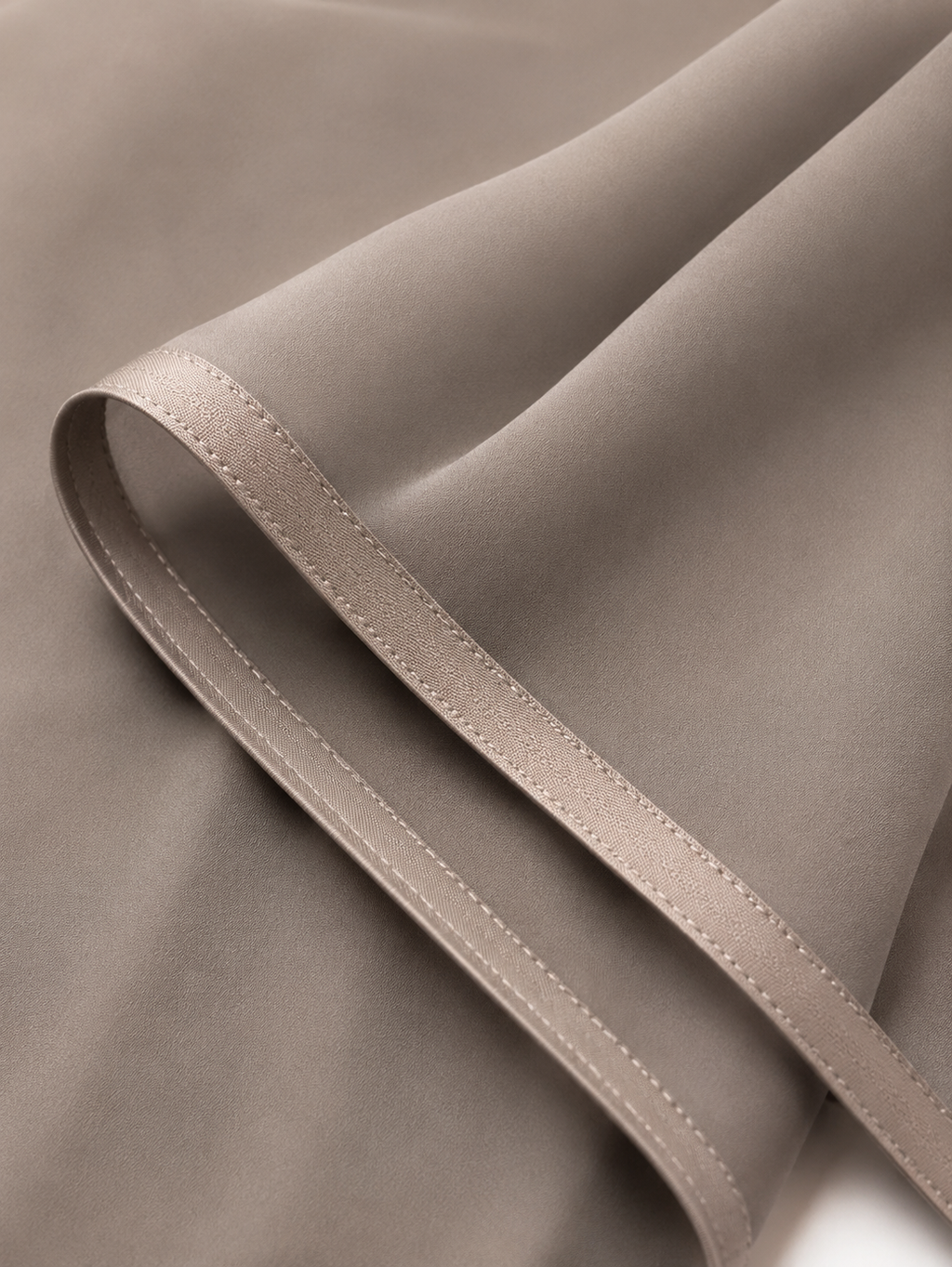 N&N Warm Taupe Chiffon Veil